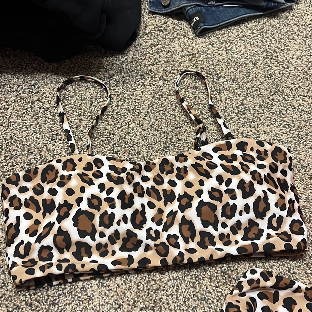 Swimsuit bundle - Picture 2 of 2